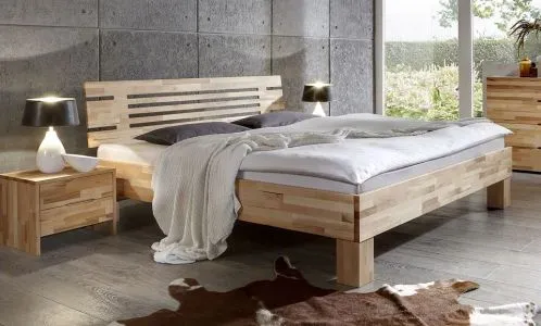 Holzbetten