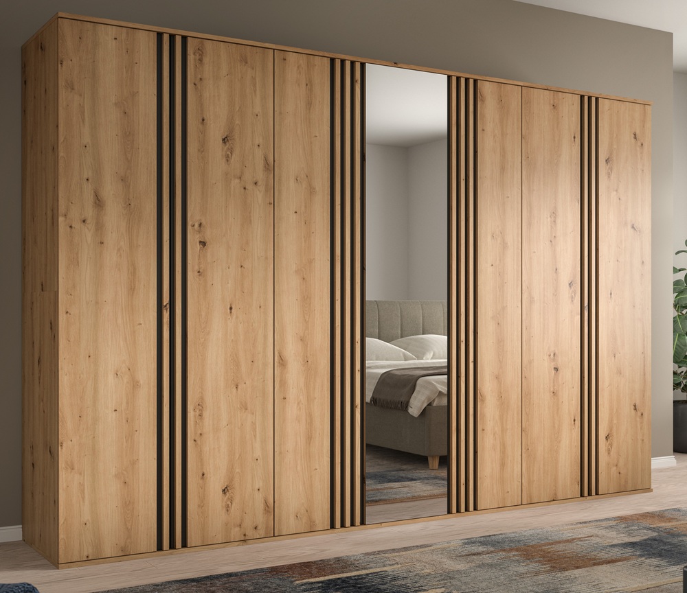 Kleiderschrank mit Spiegel