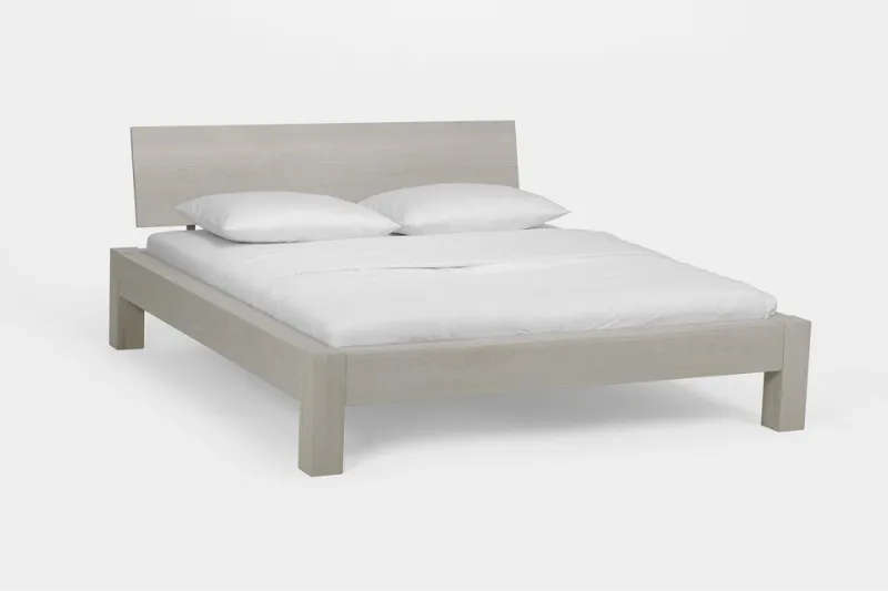 Holzbett massiv Lotus | Wildeiche weiß geölt | 200x220 | Kopfteil 3