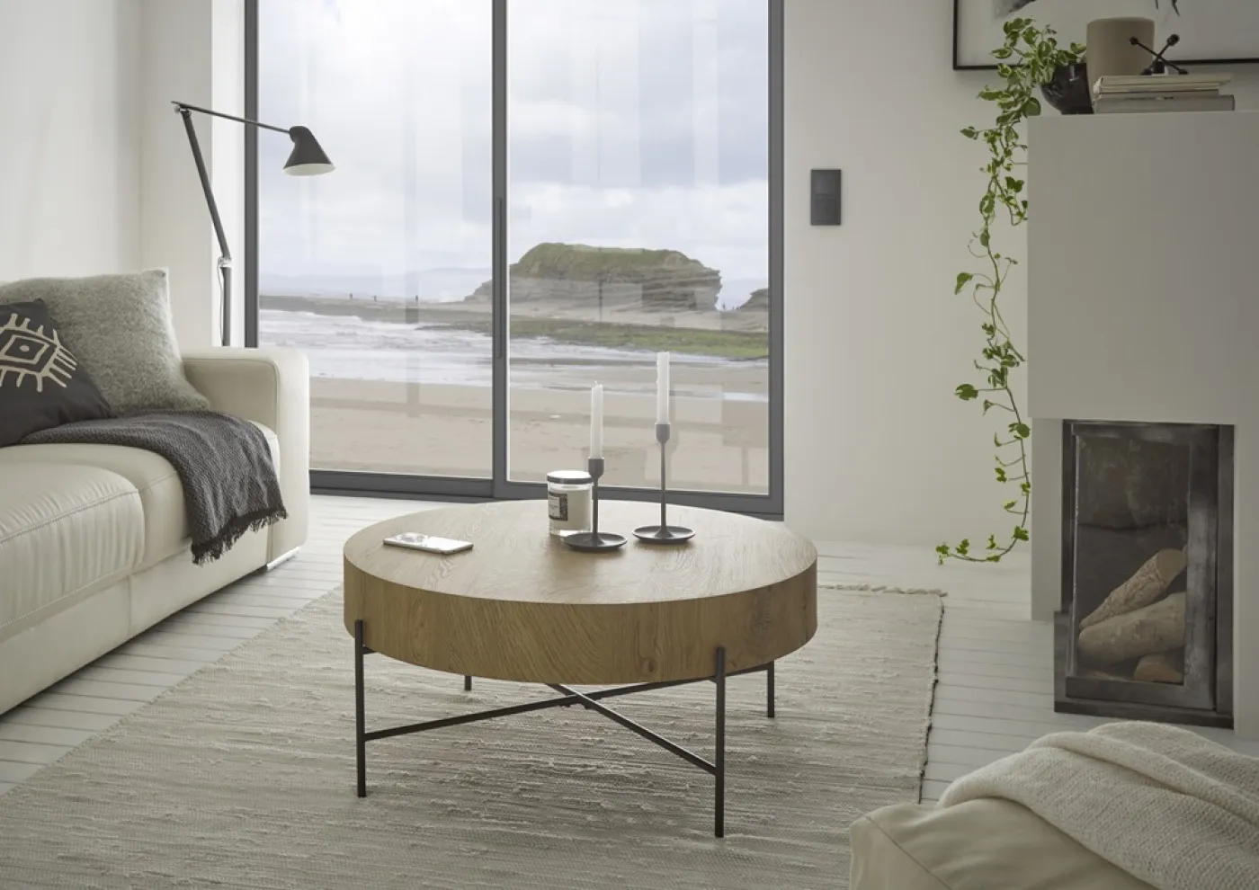 Couchtisch Manacor | rund | eichefarben / schwarz | 80x37x80