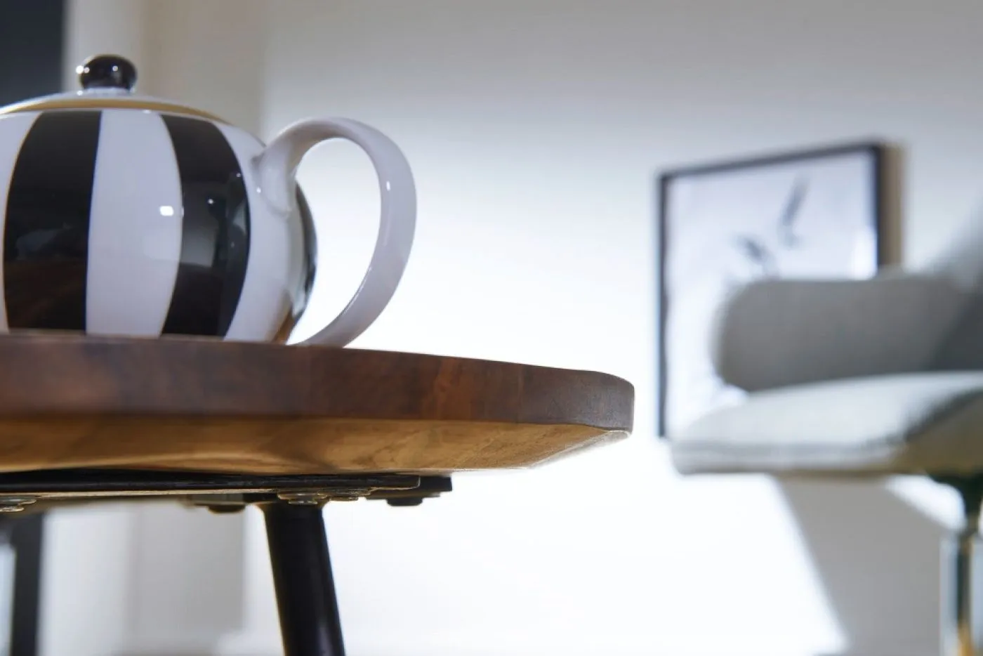 Couchtisch Nai | nierenförmig | Sheesham Holz massiv | braun