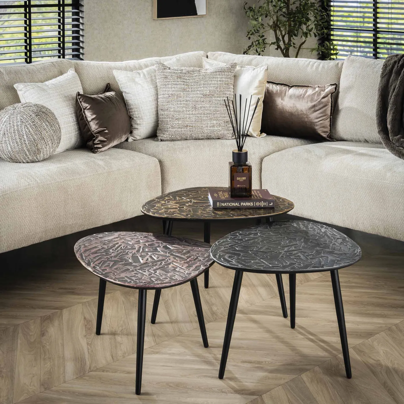 Couchtisch Set Kotto dreieckig | 3-teilig | Metall | bronze / silber / kupfer