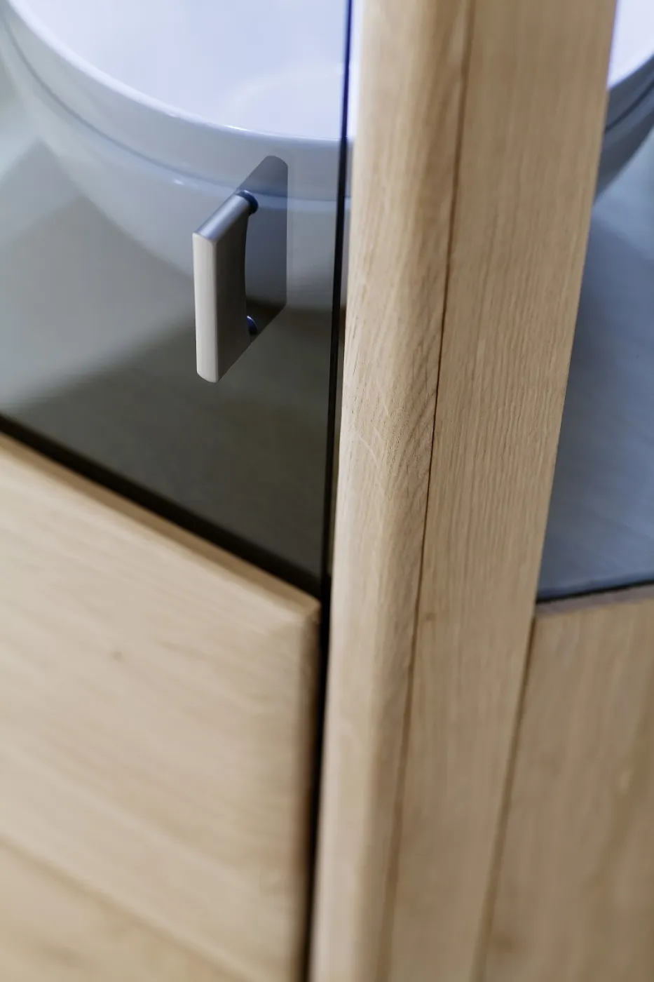 Eckvitrine Tarragona | Eiche Bianco | LED Beleuchtung Komplettset