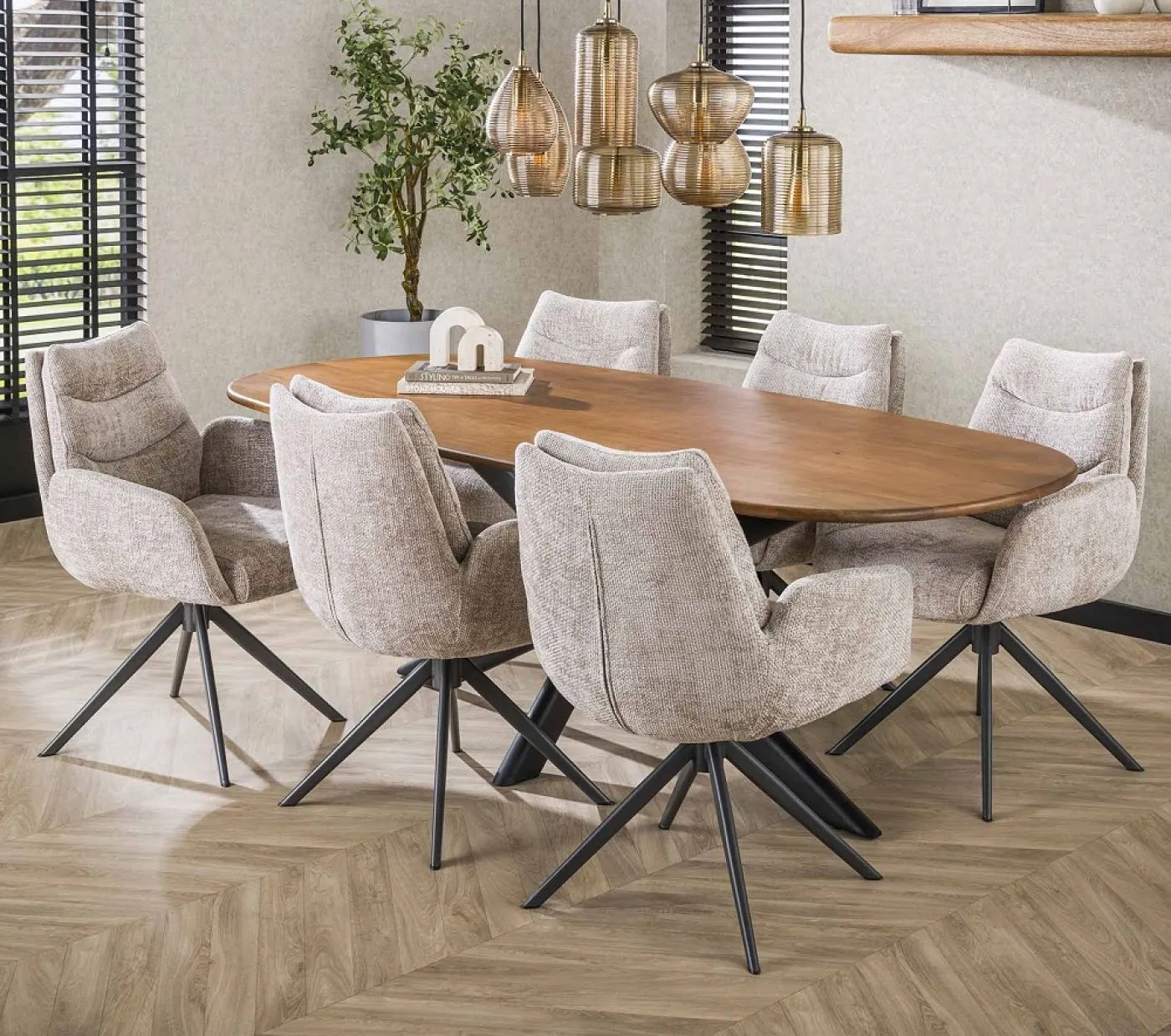 Esstisch Kani | 180 cm | oval | Mango massiv | sandfarbe