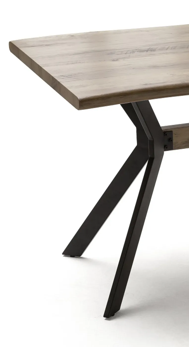 Esstisch Kerala | Wildeiche | 160 x 90