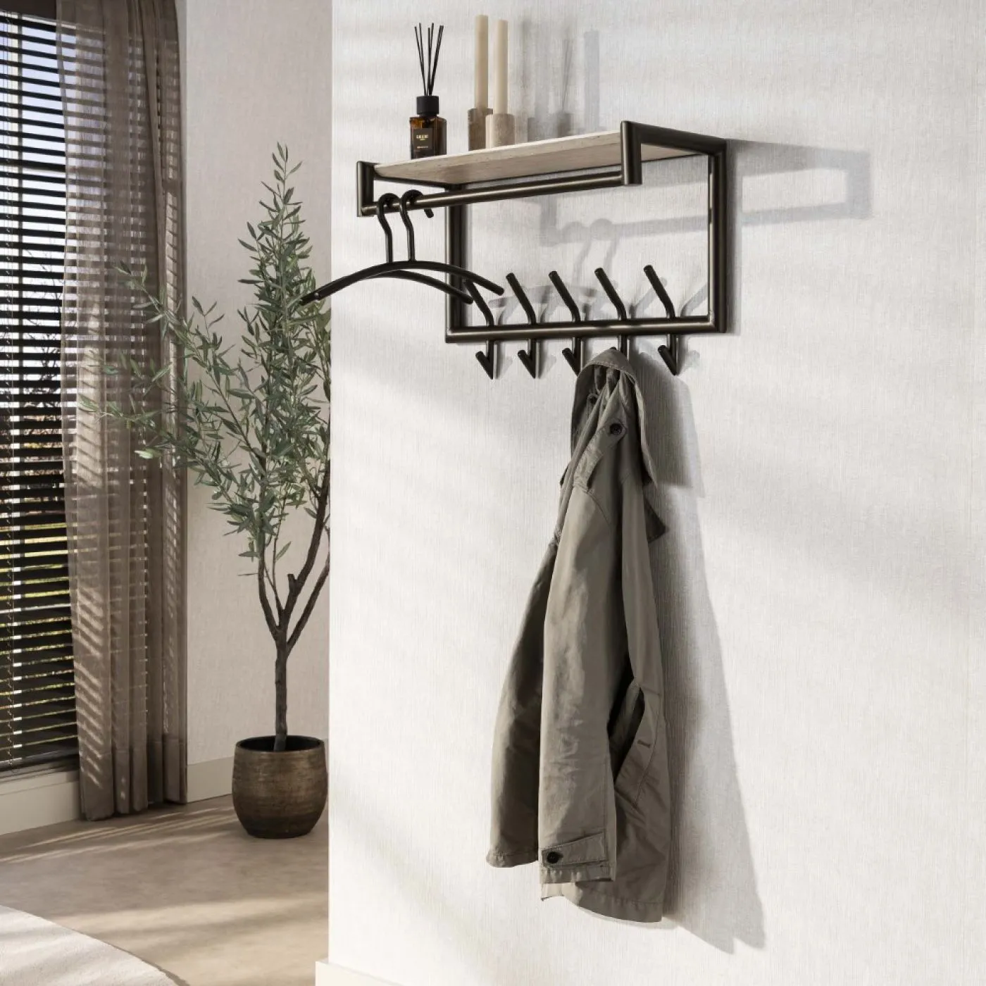 Garderobenpaneel Stamp | 10 Haken | Metall | Bronze / Travertin