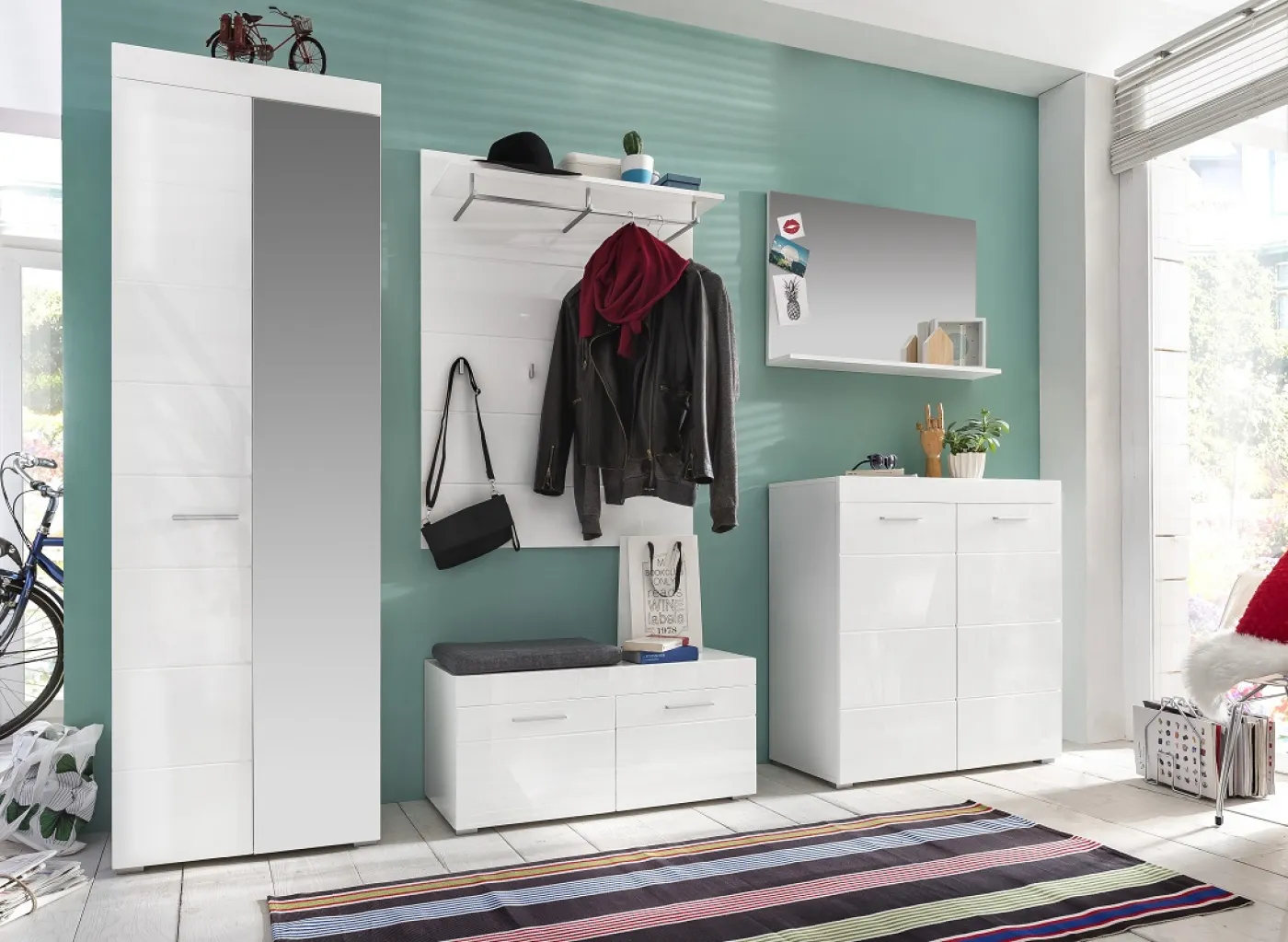 Garderobenschrank Amanda | weiß Hochglanz