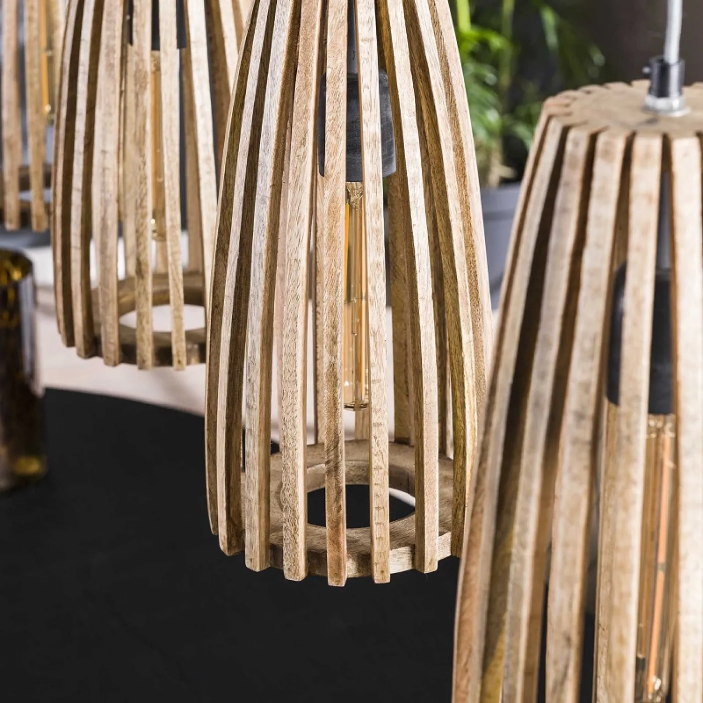 Hängelampe May | Mangoholzschirme | natur