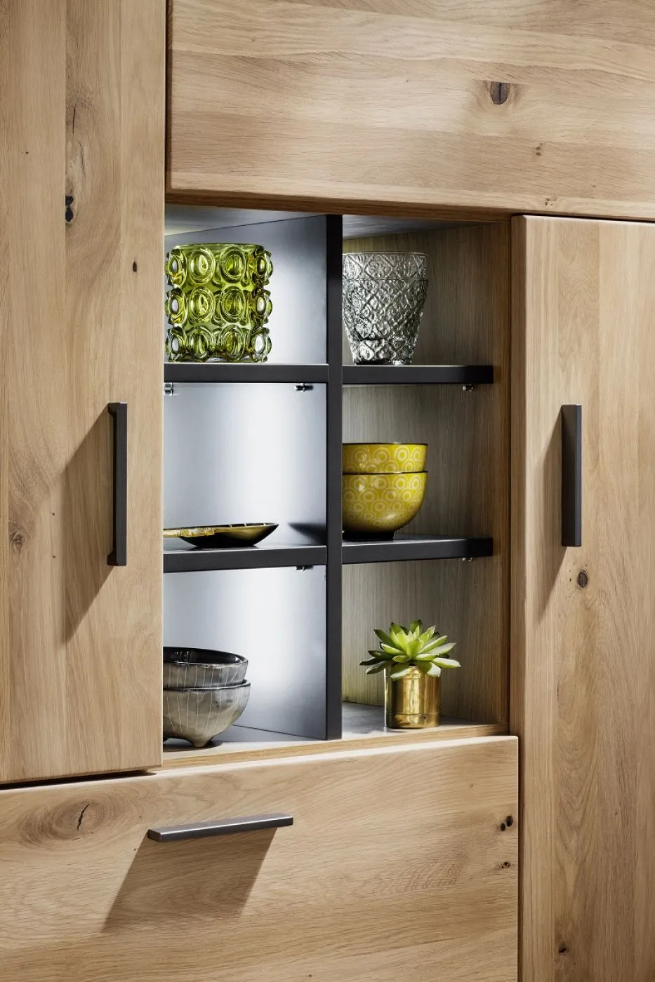 Highboard Portland | Asteiche Bianco massiv | mit 2-er set LED Band 40 cm