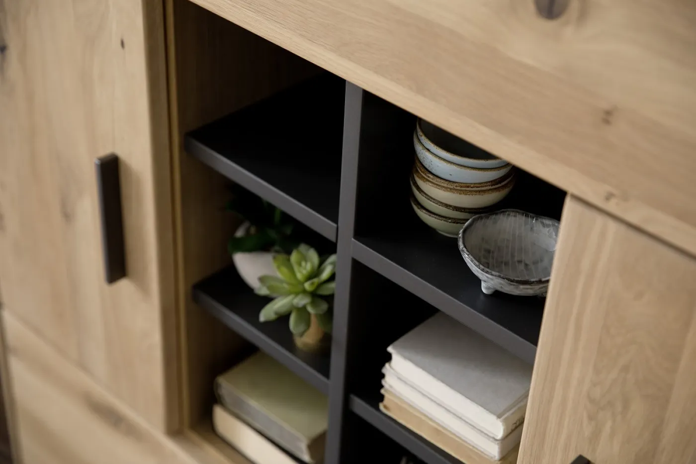 Highboard Portland | Asteiche Bianco massiv | ohne Beleuchtung