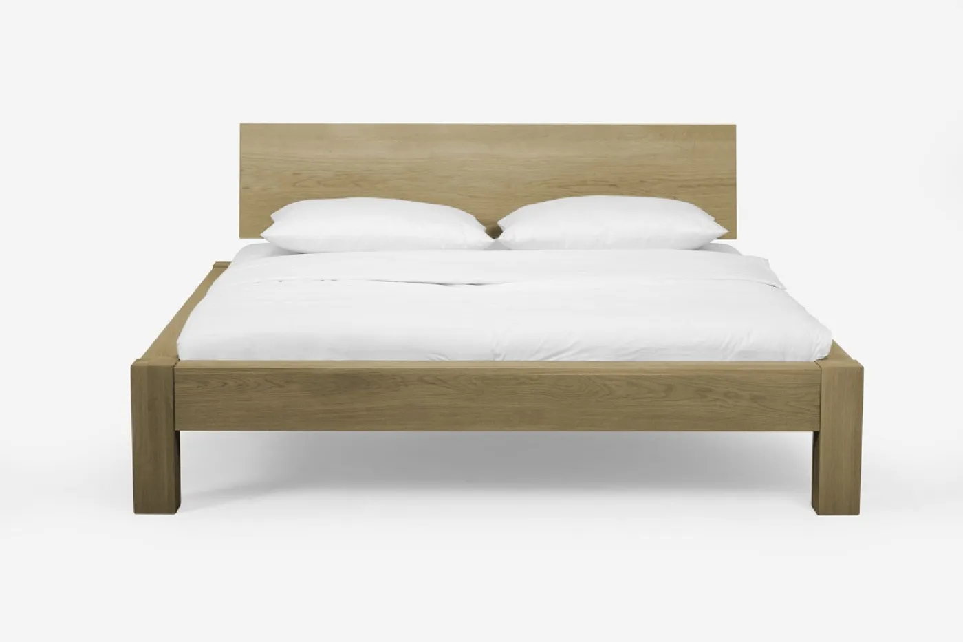 Holzbett massiv Lotus | Wildeiche Honig geölt | verschiedene Größen 140x210 Kopfteil 1