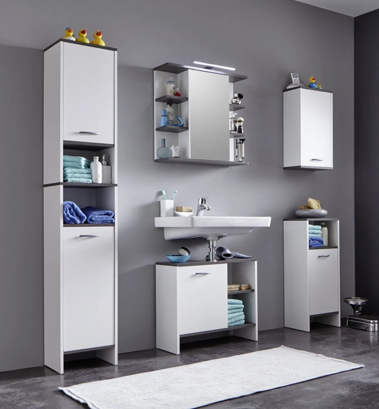 Kommode California | weiß / rauchsilber