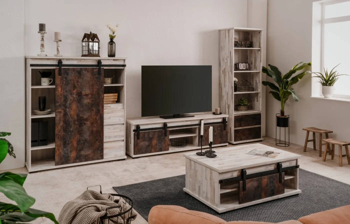 Lowboard TV-Board Sevilla | Aratinga Kiefer / Na Pali