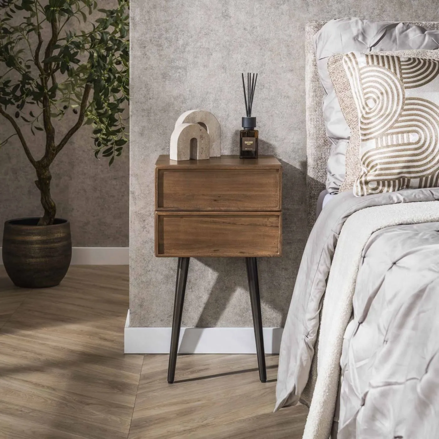 Nachttisch Faro | mit Schubkästen | Akazie massiv | braun