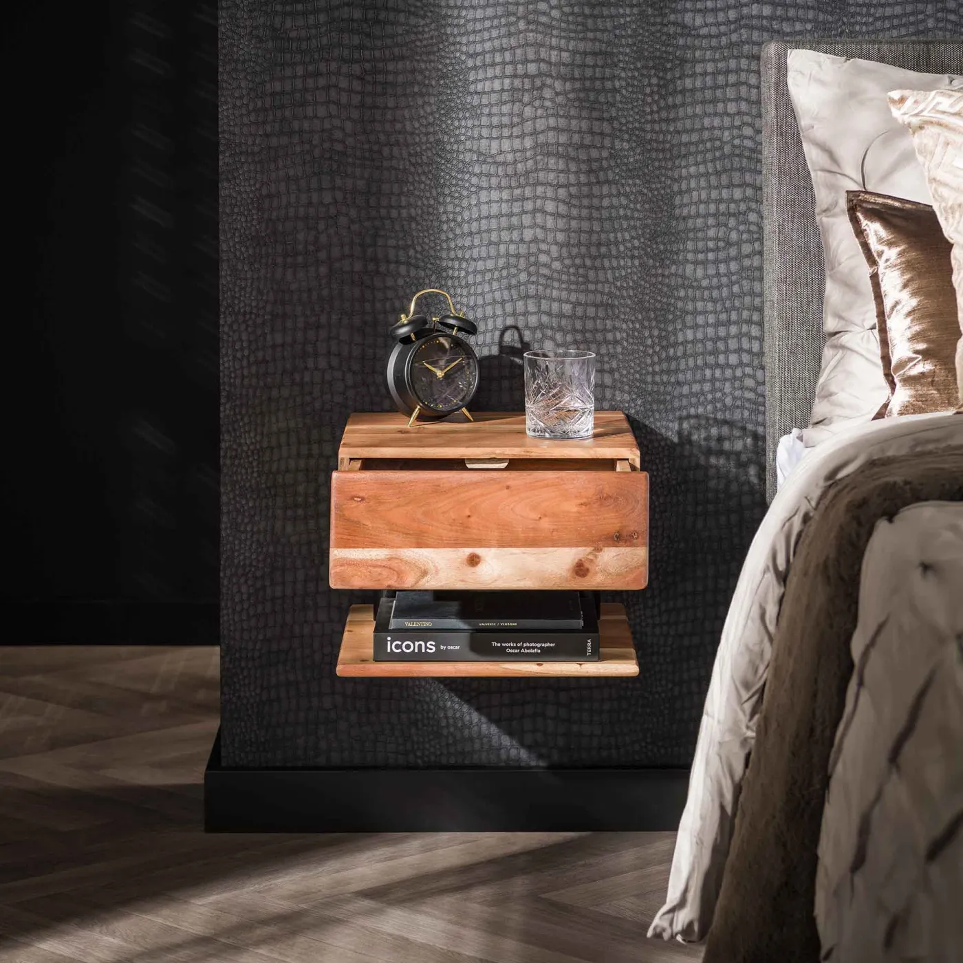 Nachttisch Oni | mit Schubkasten | Akazie massiv | natur