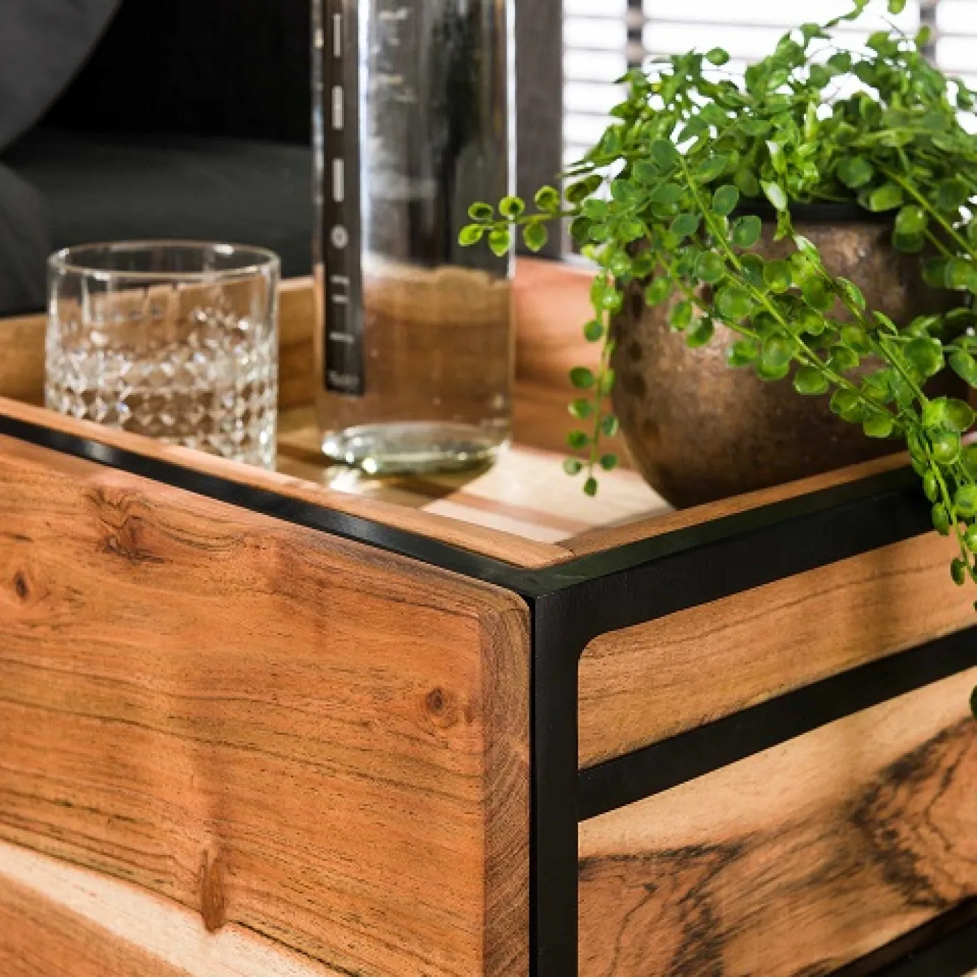 Nachttisch Pan | mit Schubkasten | Akazie massiv | naturell