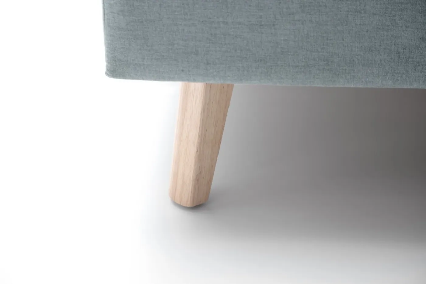 Polsterbett Frieda | eisblau | 140 x 200 cm | ohne Lattenrost & Bettkasten