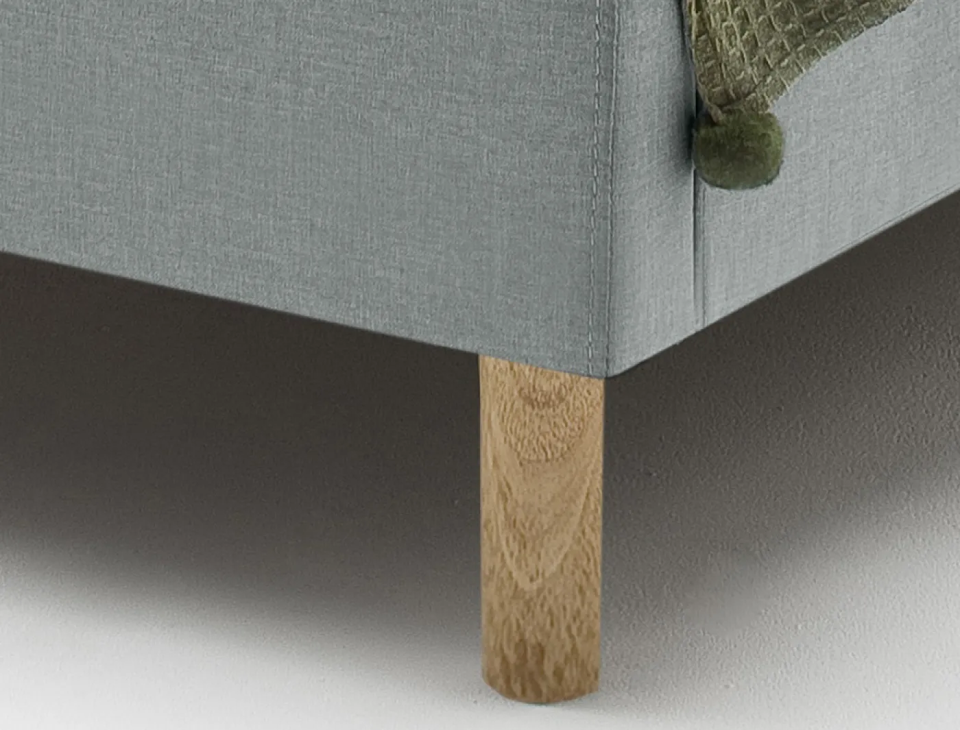 Polsterbett Malin | eisblau | 120/140 x 200 cm | verschiedene Größen