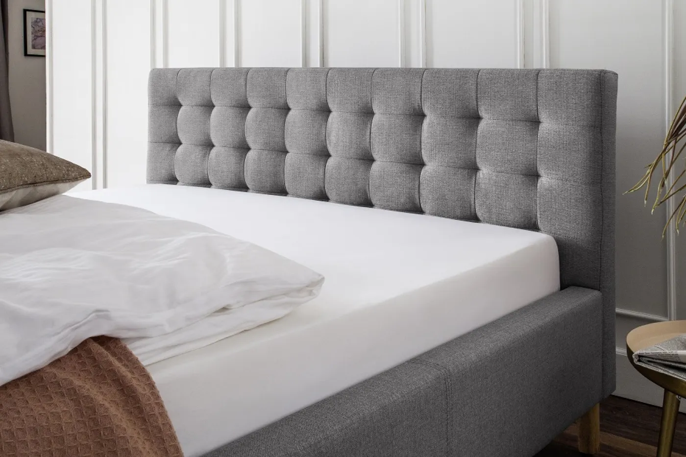 Polsterbett Malin | hellgrau | 140 x 200 cm