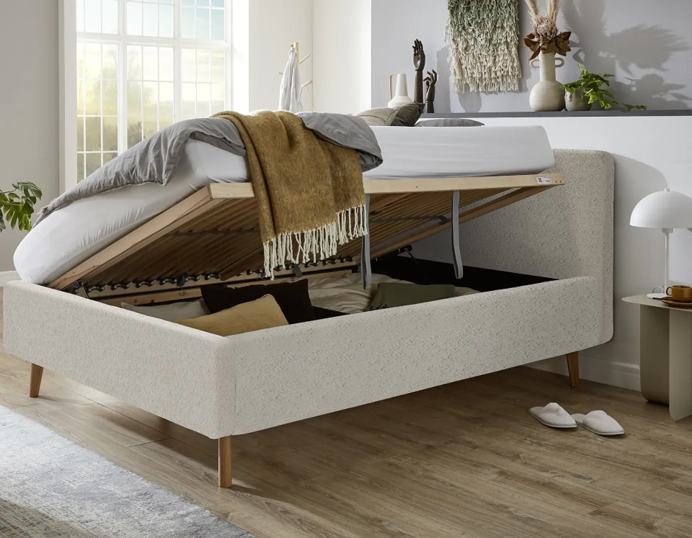 Polsterbett Mattis | beige Flausch | 140 x 200 cm | mit Lattenrost & Bettkasten