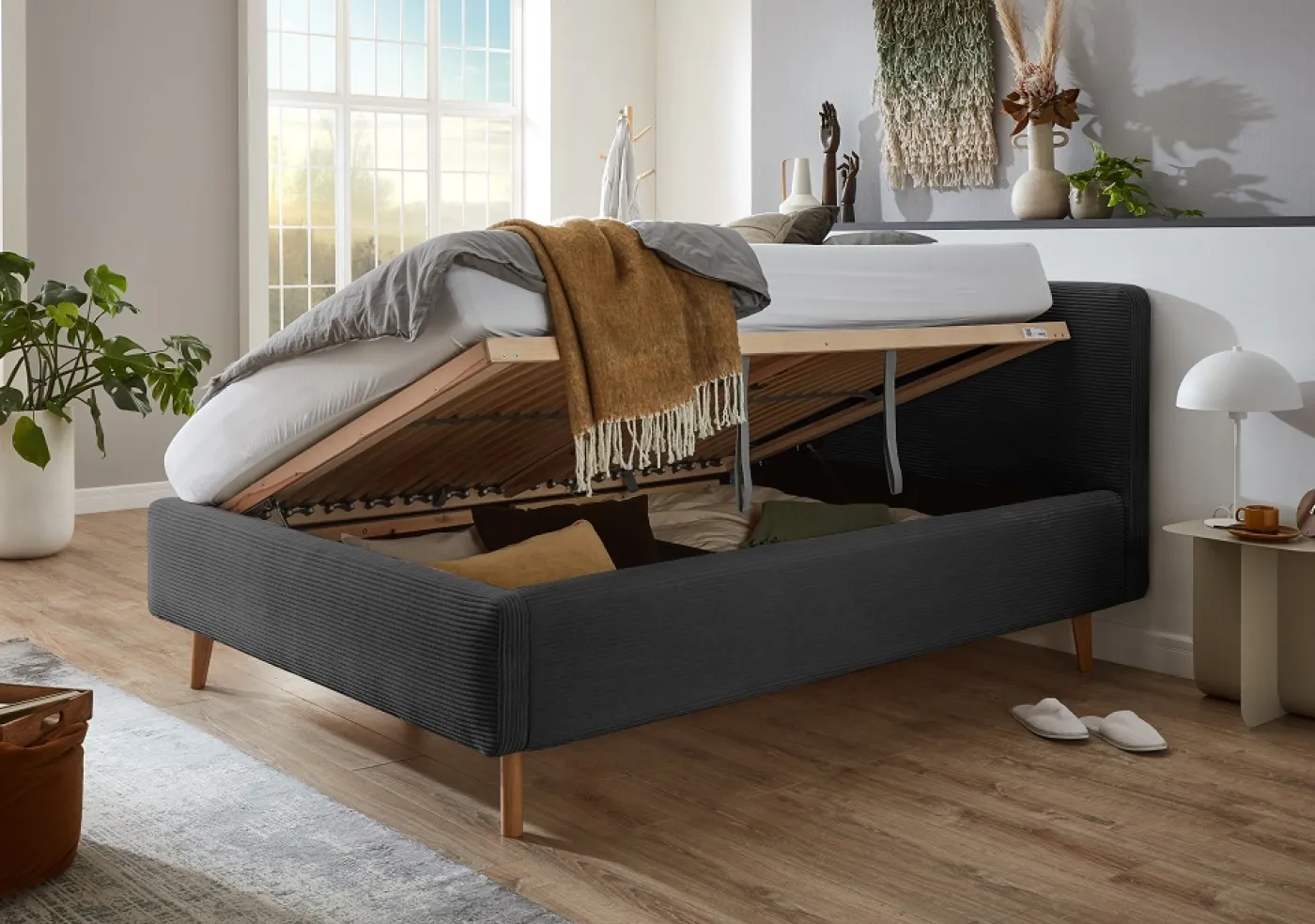 Polsterbett Mattis Cord | anthrazit | 160 x 200 cm | mit Lattenrost & Bettkasten