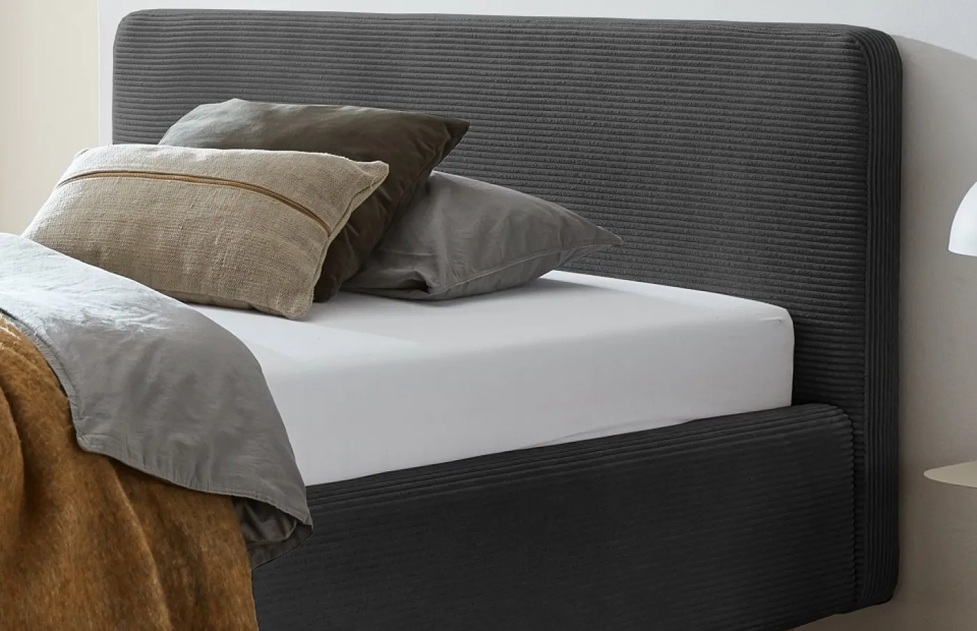 Polsterbett Mattis Cord | anthrazit | 160 x 200 cm | ohne Lattenrost & Bettkasten