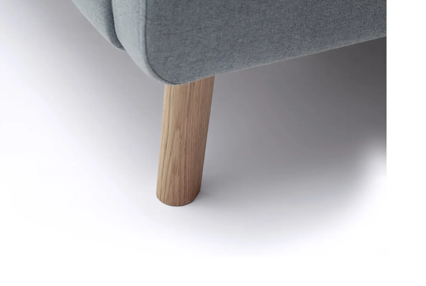 Polsterbett Mattis | eisblau | 140 x 200 cm | mit Lattenrost & Bettkasten