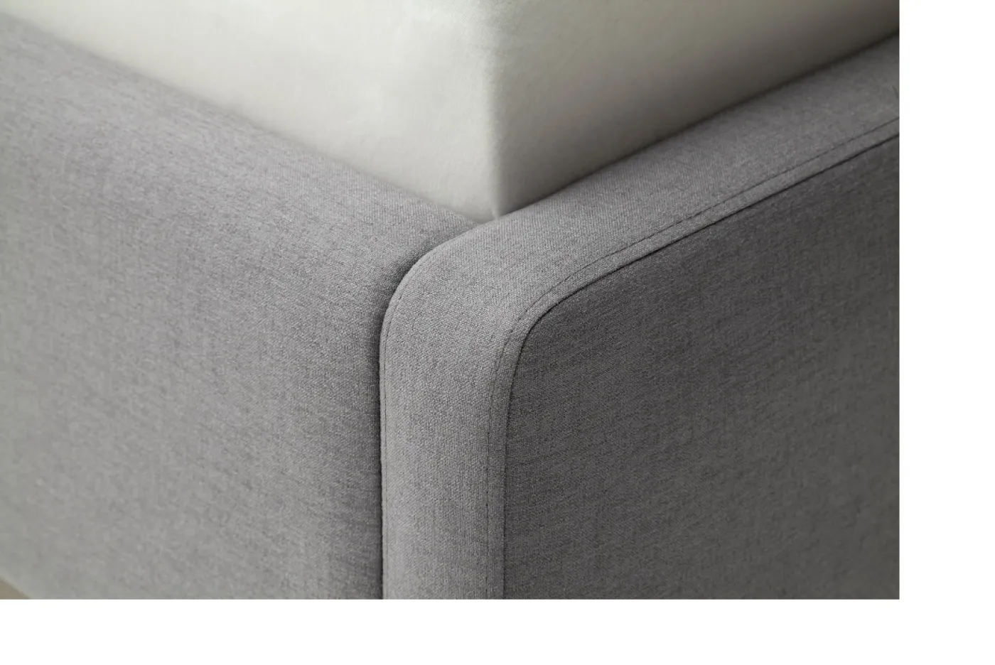 Polsterbett Mattis | hellgrau | 180 x 200 cm | ohne Lattenrost & Bettkasten