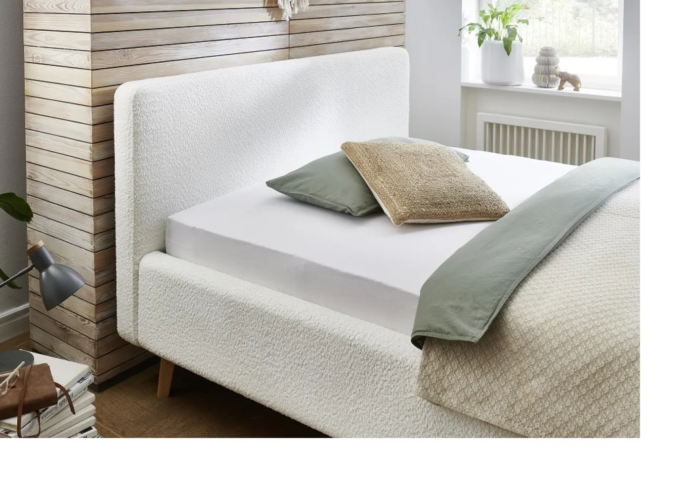 Polsterbett Mattis | weiß Flausch | 140 x 200 cm | ohne Lattenrost & Bettkasten