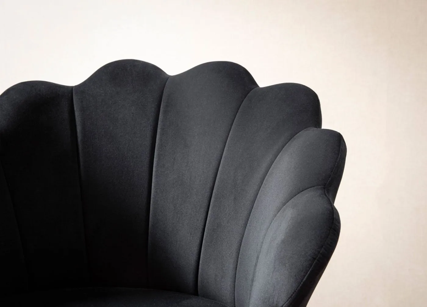 Polsterstuhl Tulpe | samt | schwarz