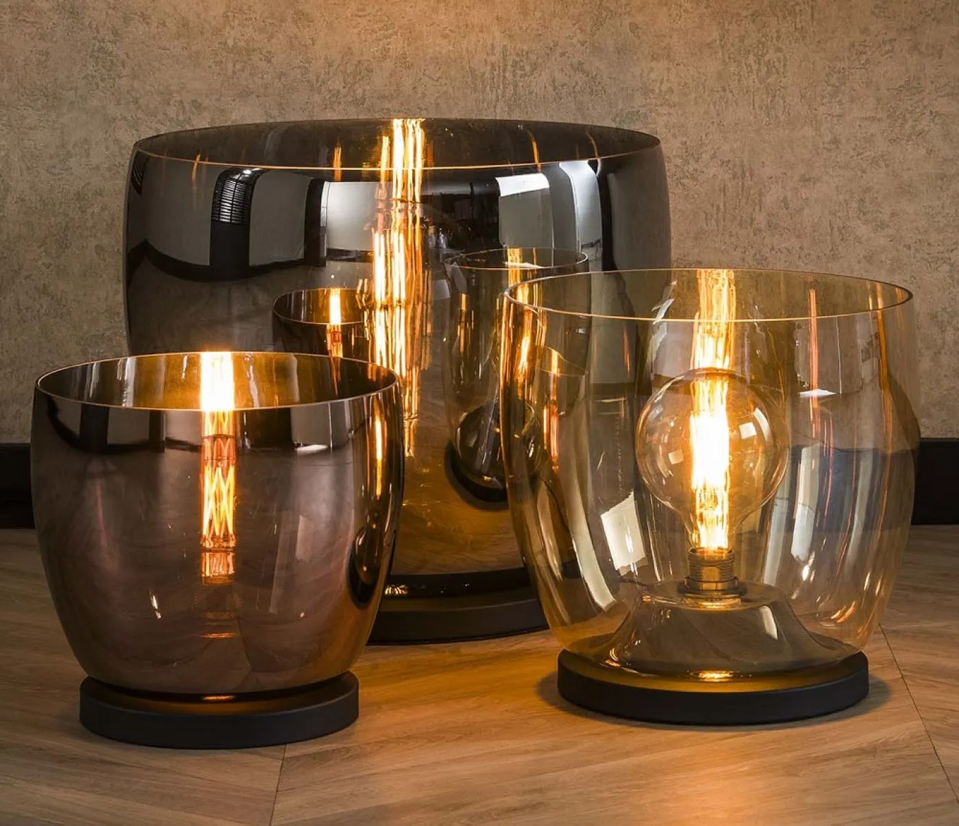 Stehlapme Pad (XL) | Glas & Metall | Smoke grau