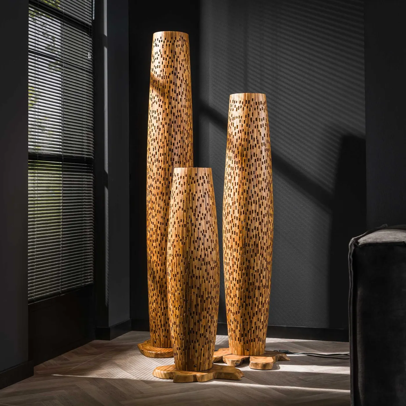 Stehleuchte Peoria | Holzgestell | natur | 40x184