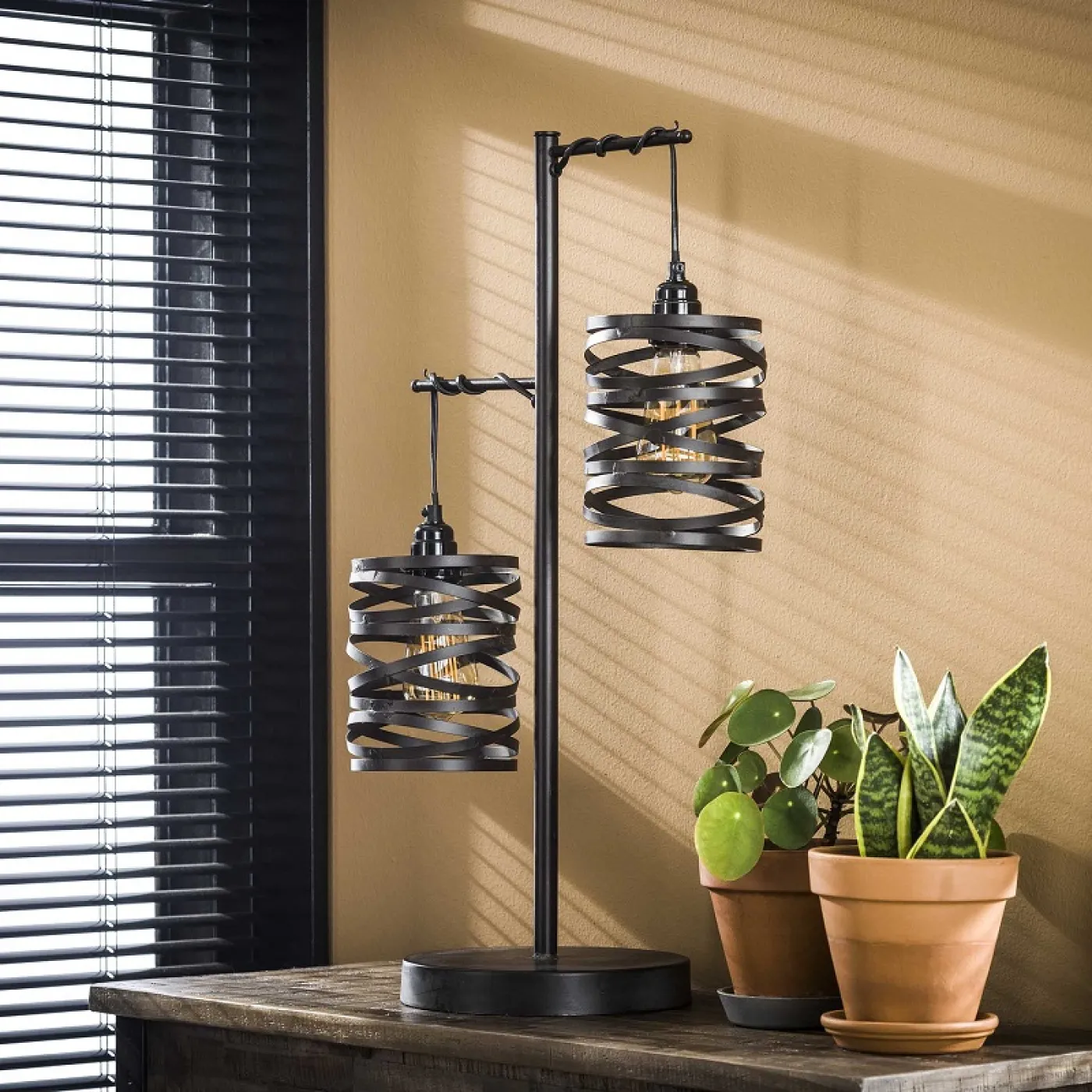 Tischleuchte Alvan 2 Lampen | Spiralschirm | schiefergrau