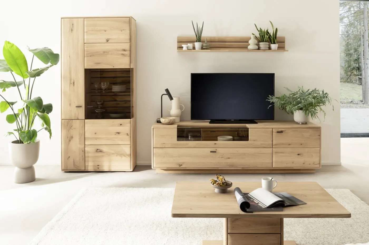 TV-Board Girona | Ast / Balkeneiche | optional LED Beleuchtung