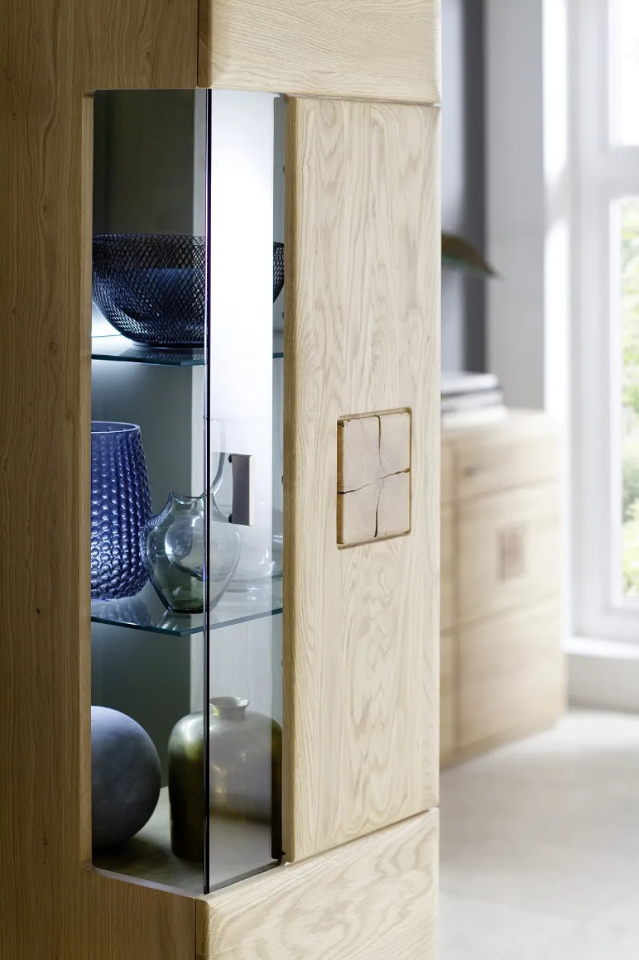 Vitrine Bologna 2 | Eiche Bianco | ohne Beleuchtung
