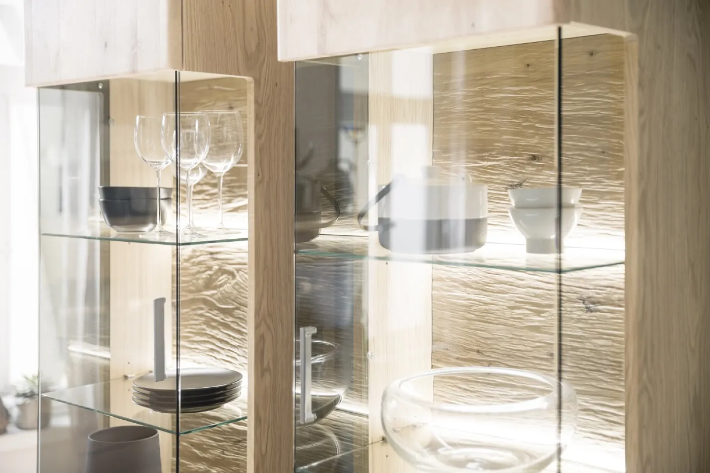 Vitrine rechts Barcelona | Balkeneiche Bianco / Eiche Bianco | inkl. LED Beleuchtung ohne Rückwandbeleuchtung