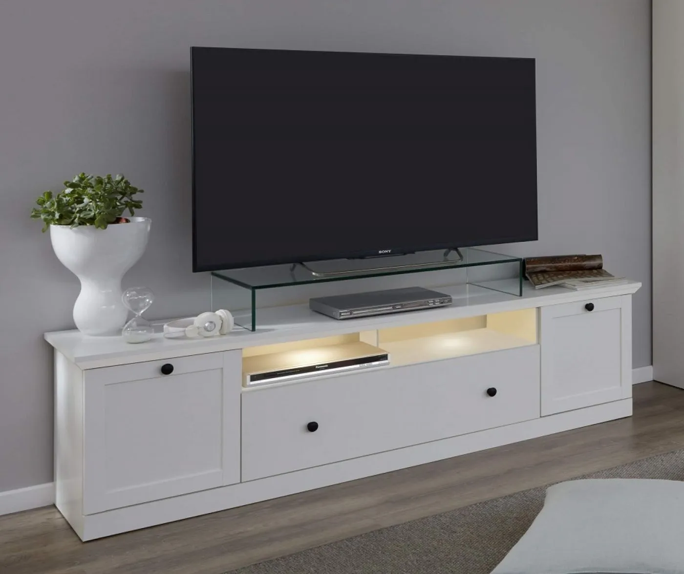 Wohnwand Baxter | weiß | Landhausstil | 3-teilig | LED Beleuchtung 2