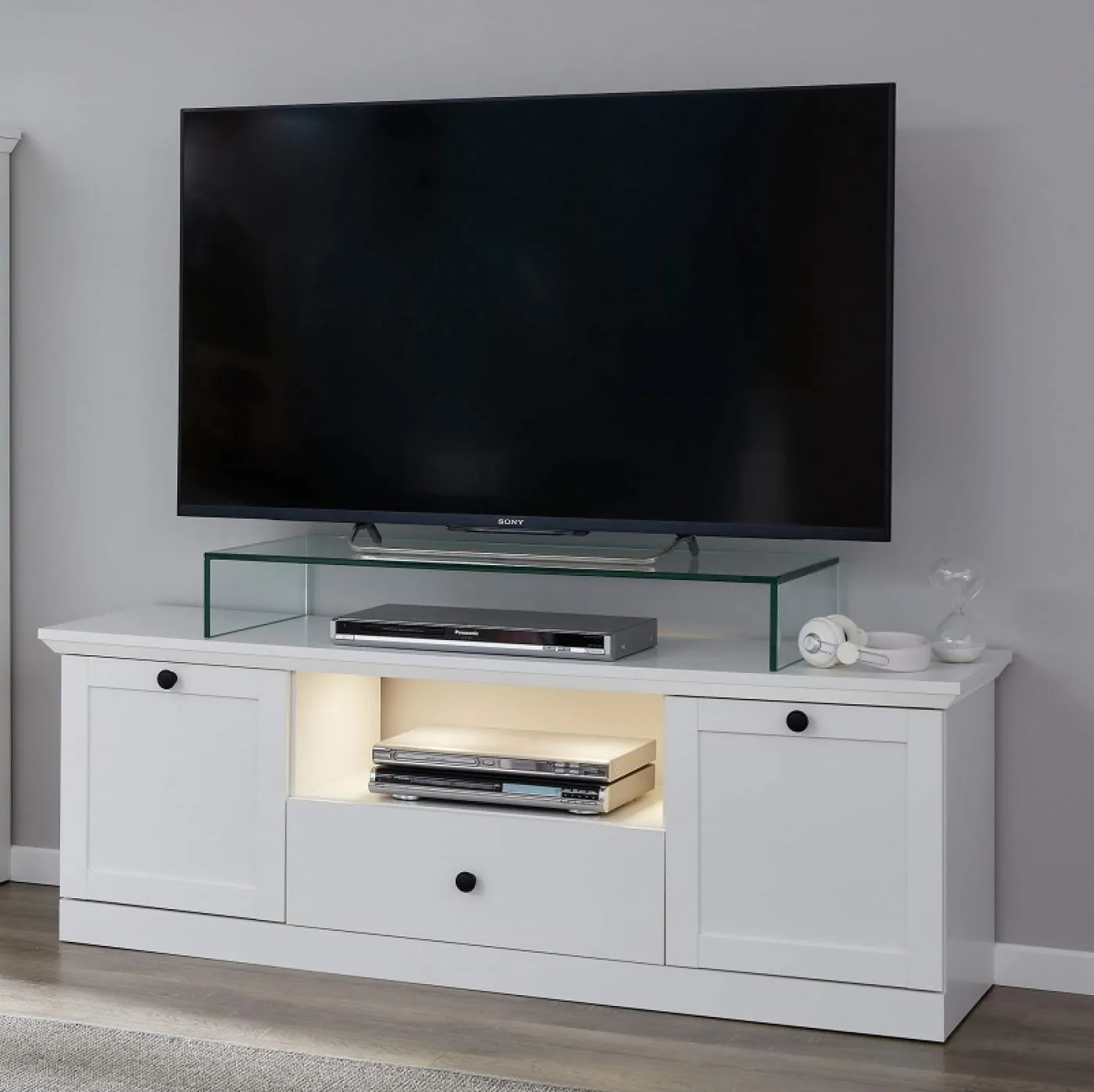 Wohnwand Baxter | weiß | Landhausstil | 4-teilig | LED Beleuchtung 2