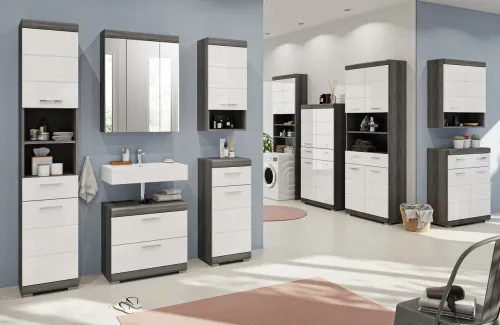 Badezimmer-Set Scout, 4-teilig, im Bad mit Spiegelschrank, Waschtisch mit Unterschrank und zwei Hochschränken – Ansicht 8