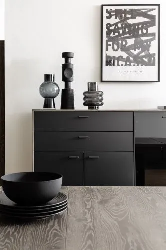 Highboard Venezia | Softblack / Vulcano Eiche | mit Rückwandbeleuchtung