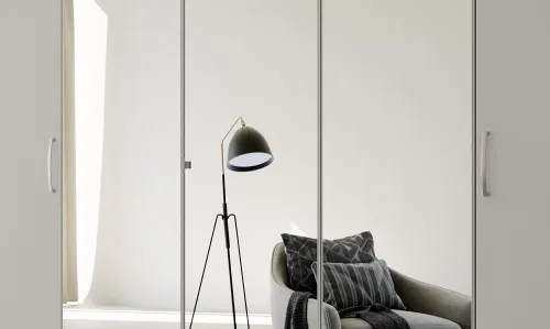 Kleiderschrank Drehtürenschrank Quadra-Spin | 5-türig | mit Spiegeltüren | seidengrau | 226x210 | Griff Pure