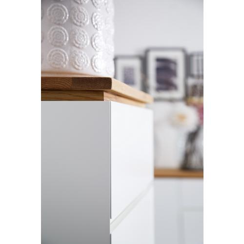 Kommode Chiaro | weiß matt / Asteiche massiv