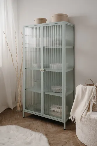 Kommode Vitrine Milton | Mintgrün | 80 cm x 160 cm x 40 cm