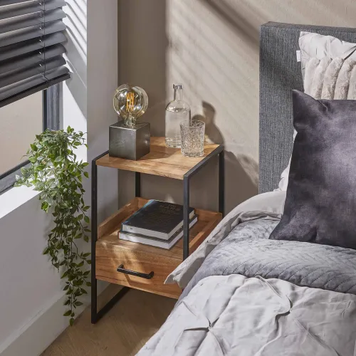 Nachttisch Hedi | mit Schubkasten | Akazie massiv | natur