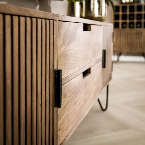 TV-Lowboard Dwina | 135 cm | Mangoholz | Sandfarben